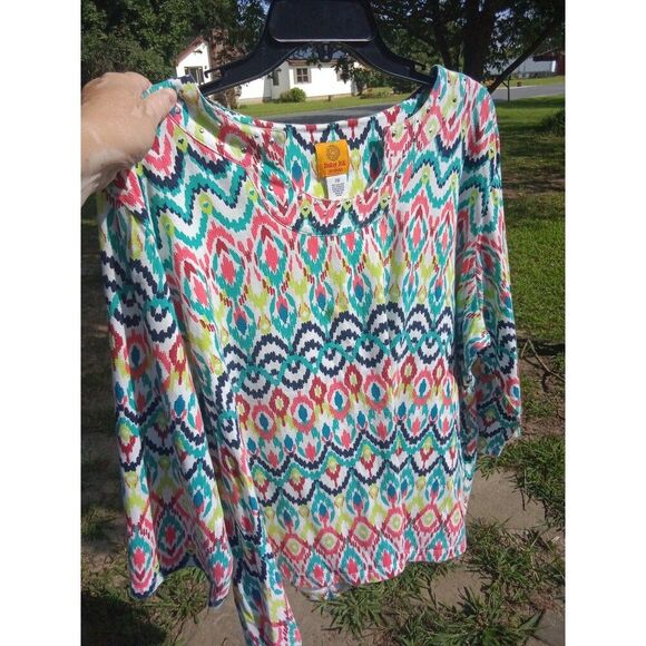 Ruby Rd 2X Top Silver Studded Neckline 3/4 sleeves Aztec Design Multi Colored - Picture 1 of 7